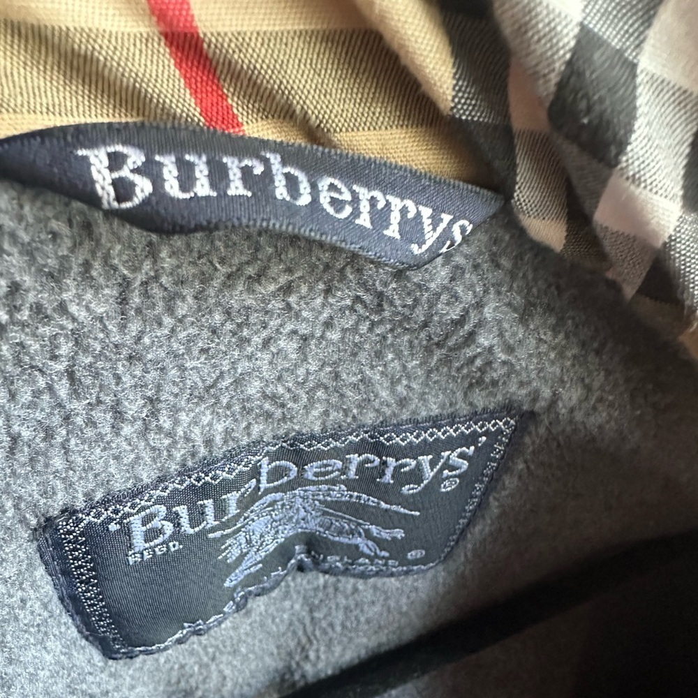 Burberry red men’s jacket size L - Picture 7 of 9